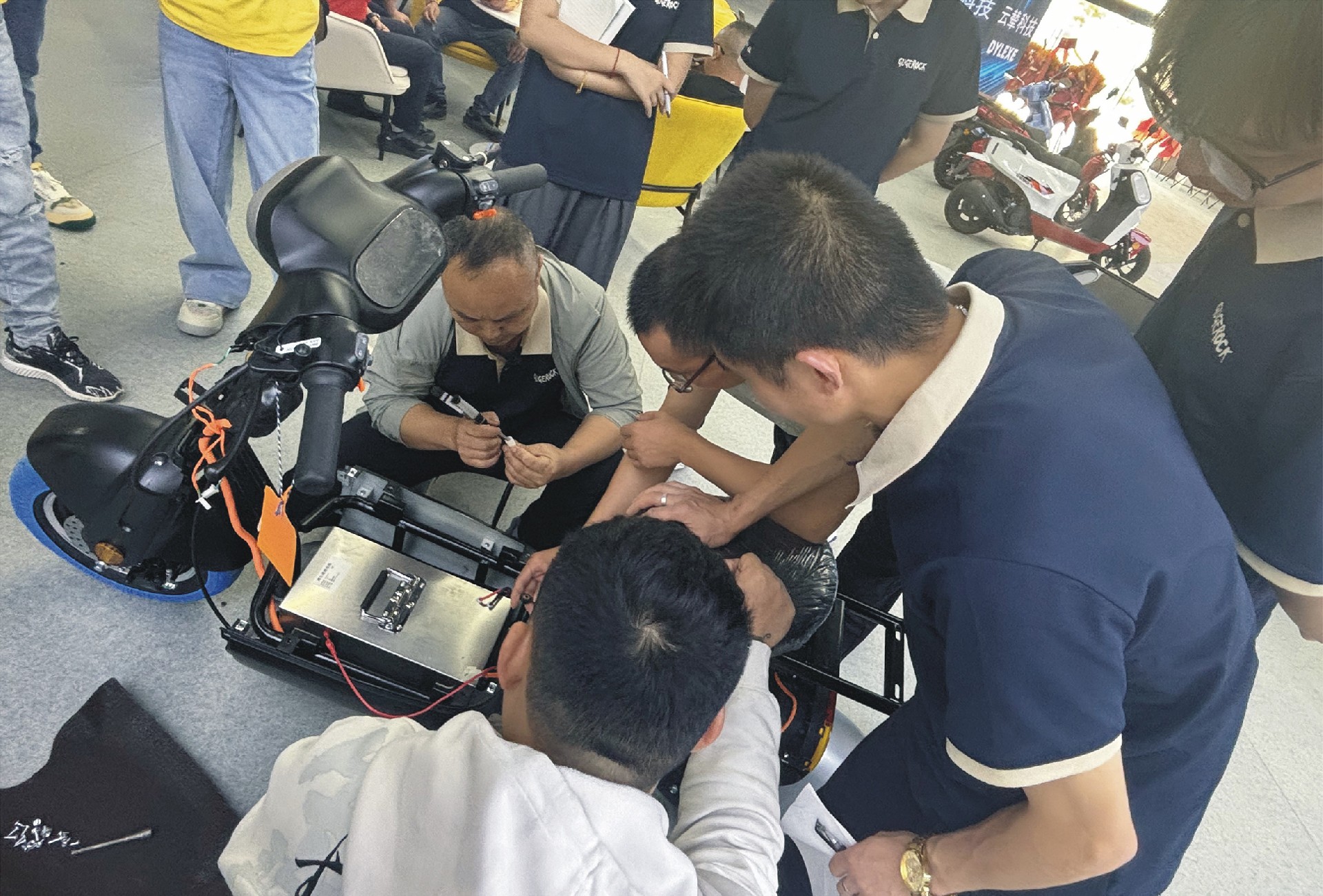 FOCUS, PERSISTENCE,PRAGMATISM AND INNOVATION FACTORY DISPLAY