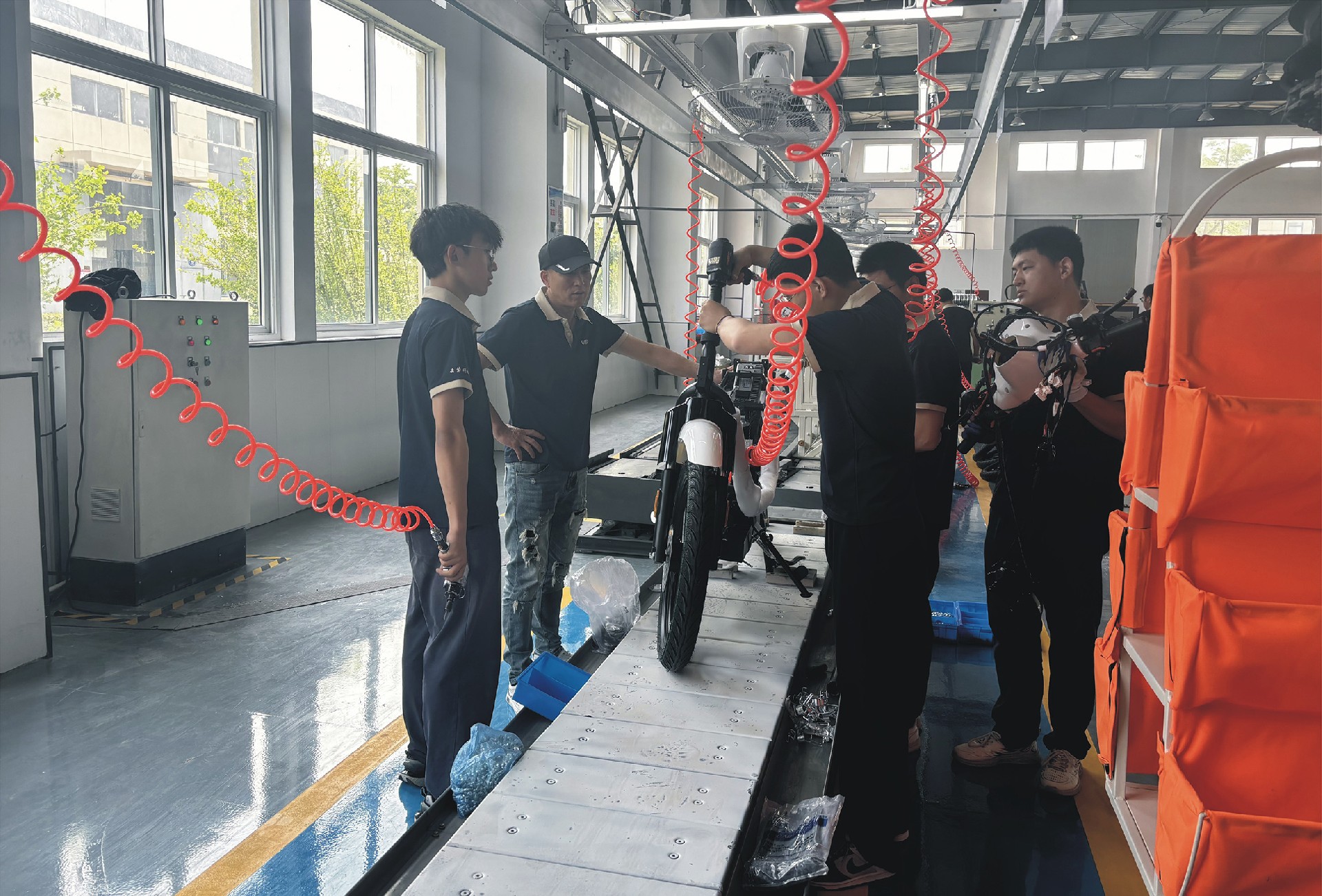 FOCUS, PERSISTENCE,PRAGMATISM AND INNOVATION FACTORY DISPLAY